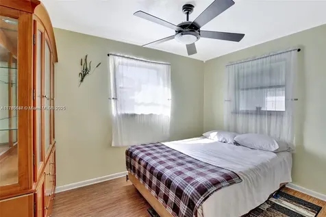 5249 SW 92nd Terrace Cooper City FL 33328