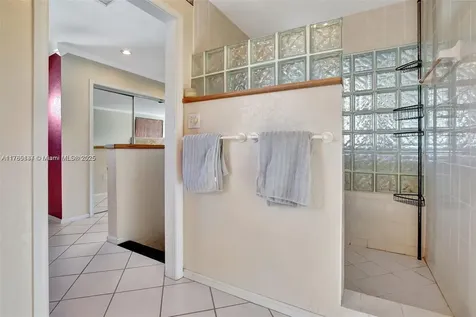 5249 SW 92nd Terrace Cooper City FL 33328