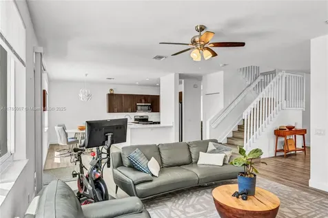 1916 Aspen Lane Weston FL 33327