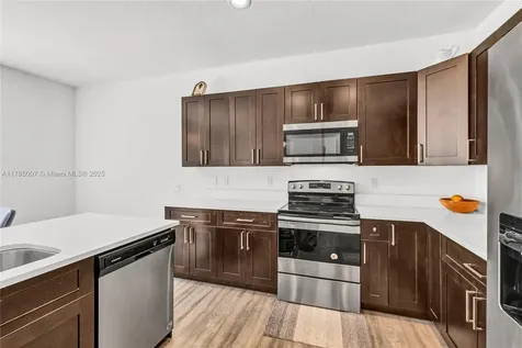1916 Aspen Lane Weston FL 33327