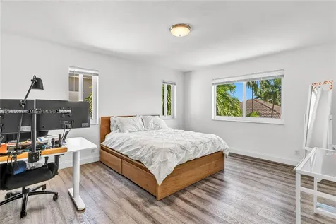 1916 Aspen Lane Weston FL 33327