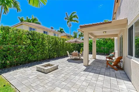1916 Aspen Lane Weston FL 33327