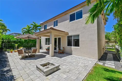 1916 Aspen Lane Weston FL 33327