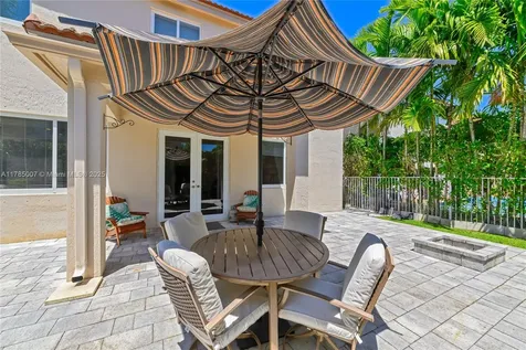 1916 Aspen Lane Weston FL 33327