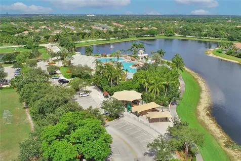 1916 Aspen Lane Weston FL 33327
