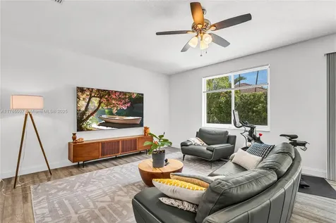 1916 Aspen Lane Weston FL 33327