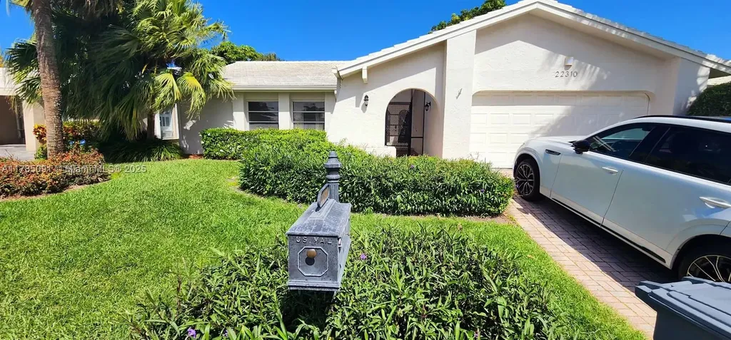 22310 Cameo Drive E Boca Raton FL 33433