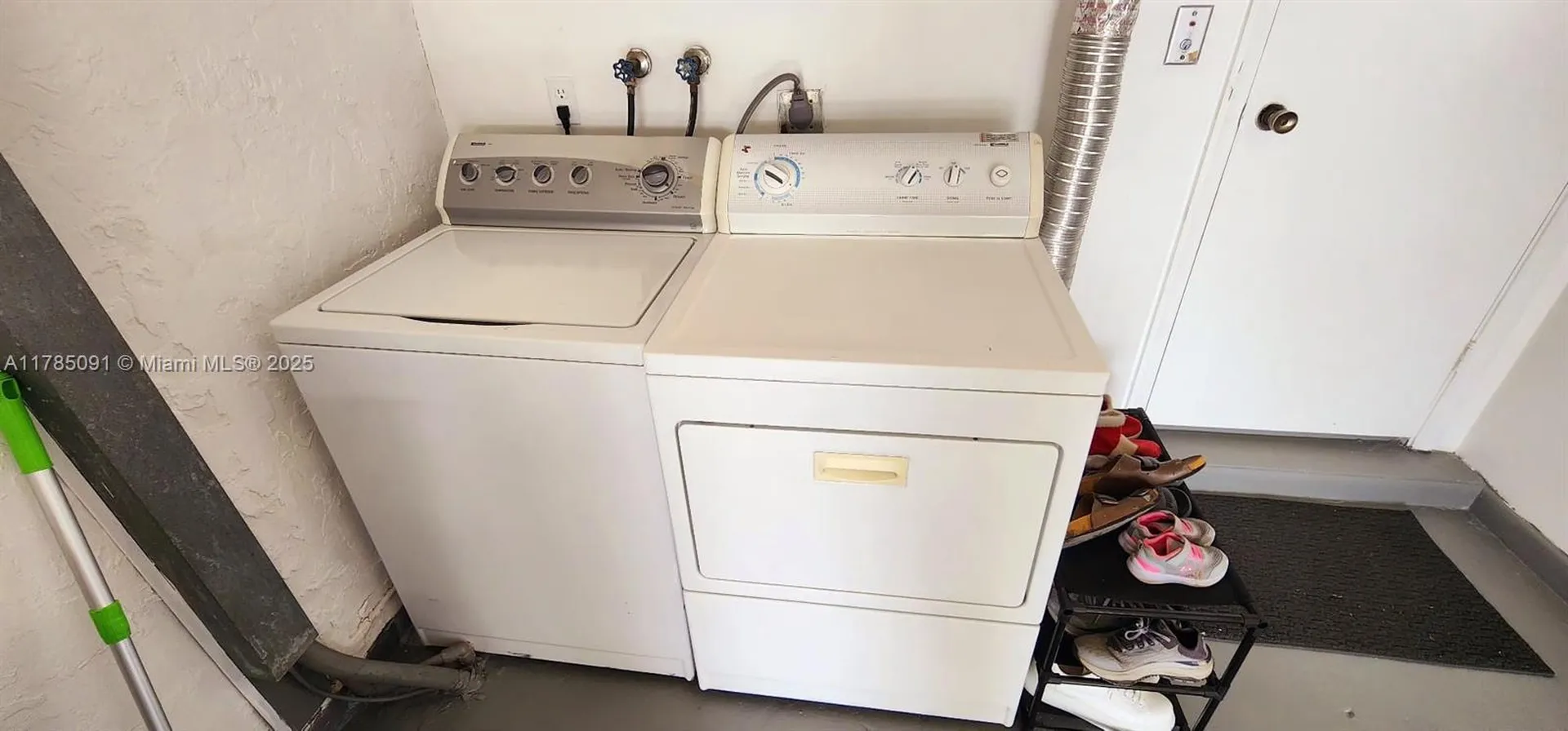 22310 Cameo Drive E Boca Raton FL 33433