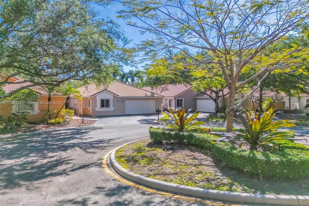 10156 NW 3rd Court Plantation FL 33324