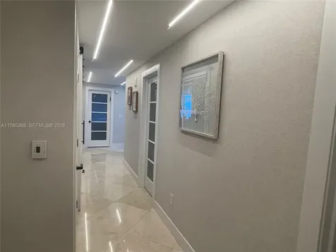 3101 S Ocean Drive Hollywood FL 33019