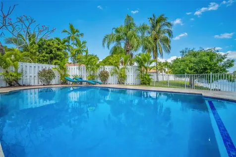 13473 NW 5th Court Plantation FL 33325
