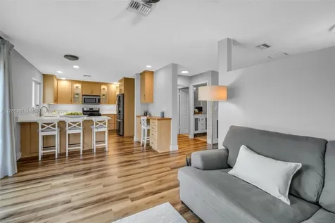 13473 NW 5th Court Plantation FL 33325