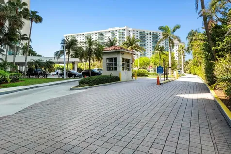 19380 Collins Avenue Sunny Isles Beach FL 33160