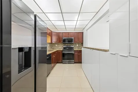 19380 Collins Avenue Sunny Isles Beach FL 33160