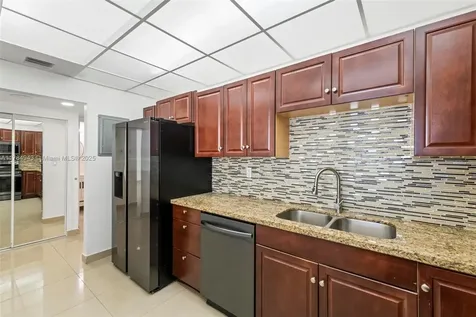 19380 Collins Avenue Sunny Isles Beach FL 33160