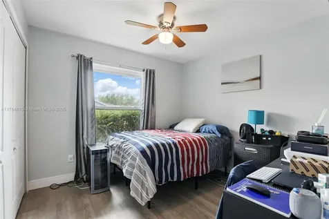 5337 Conway Oaks Court Orlando FL 32812