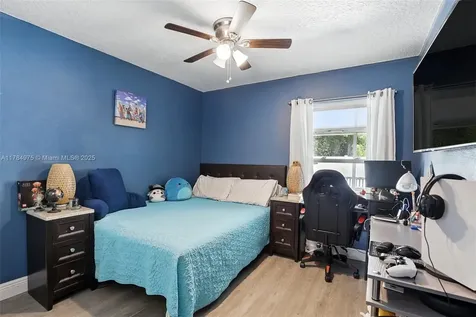 5337 Conway Oaks Court Orlando FL 32812