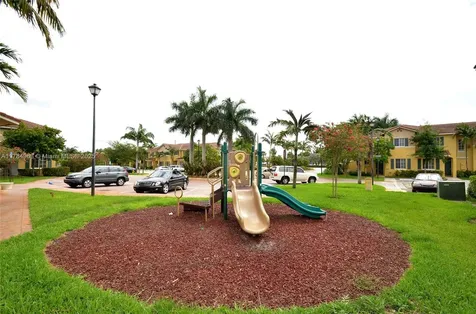 1956 SW 60th Terrace North Lauderdale FL 33068
