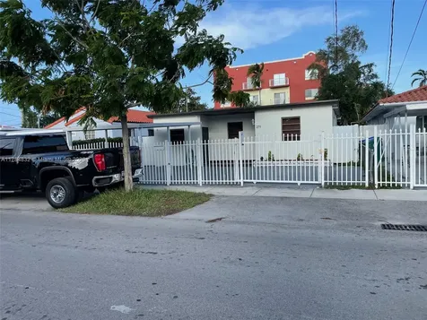 271 NW 57th Court Miami FL 33126