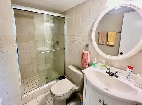 7135 Collins Avenue Miami Beach FL 33141