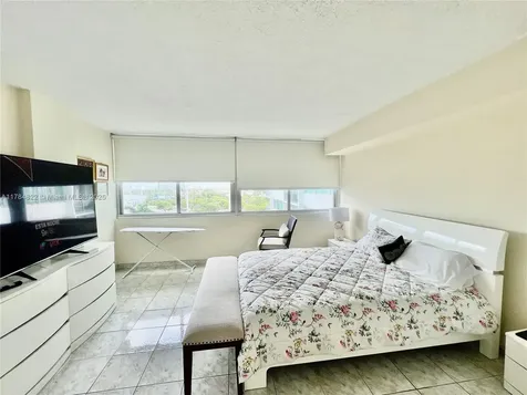 7135 Collins Avenue Miami Beach FL 33141