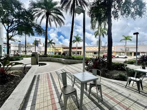 7135 Collins Avenue Miami Beach FL 33141