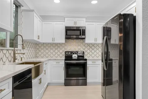 5808 NW 48th Avenue Coconut Creek FL 33073