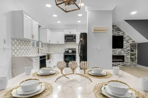 5808 NW 48th Avenue Coconut Creek FL 33073