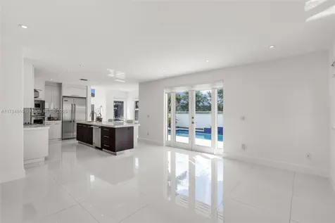 12910 NW 6th Terrace Miami FL 33182