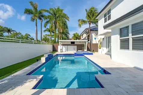 12910 NW 6th Terrace Miami FL 33182