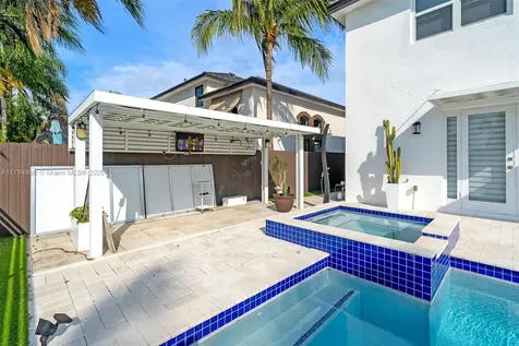 12910 NW 6th Terrace Miami FL 33182