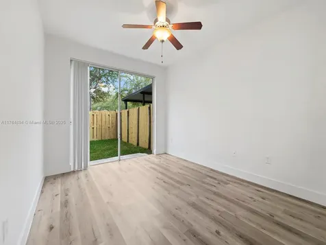 1450 SE 26th Avenue Homestead FL 33035