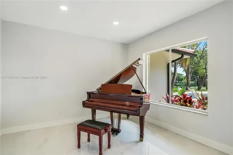 16752 SW 173rd Avenue Miami FL 33187
