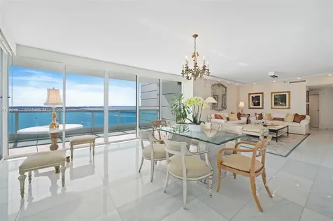 2127 Brickell Avenue Miami FL 33129