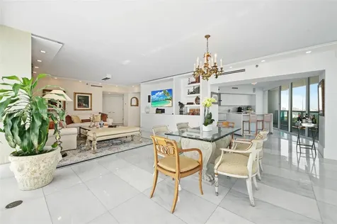 2127 Brickell Avenue Miami FL 33129