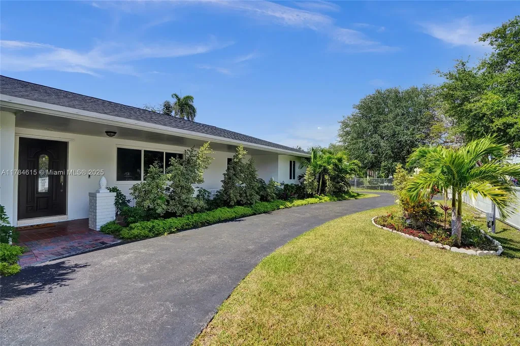 7360 SW 120th Street Pinecrest FL 33156