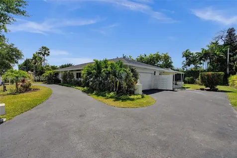 7360 SW 120th Street Pinecrest FL 33156