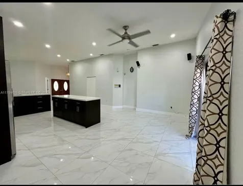 7418 W 32nd Court Hialeah FL 33018