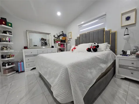 7418 W 32nd Court Hialeah FL 33018