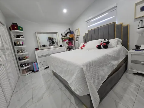 7418 W 32nd Court Hialeah FL 33018