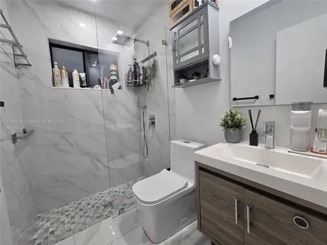 7418 W 32nd Court Hialeah FL 33018