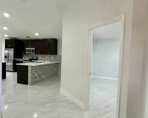 7418 W 32nd Court Hialeah FL 33018