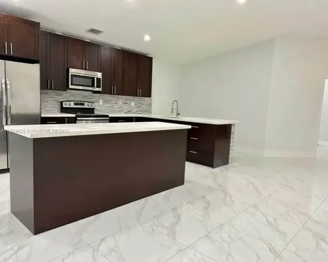 7418 W 32nd Court Hialeah FL 33018