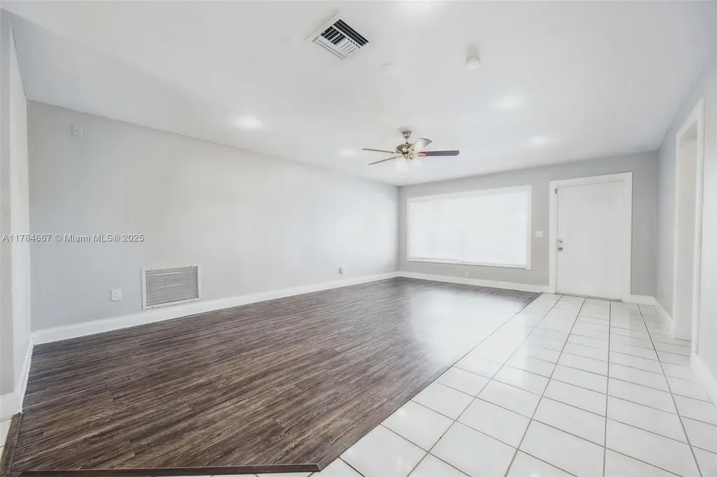 22188 SW 59th Avenue Boca Raton FL 33428