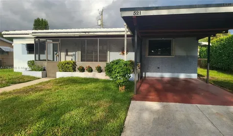 521 N 70th Way Hollywood FL 33024