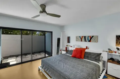 16821 SW 83rd Avenue Palmetto Bay FL 33157