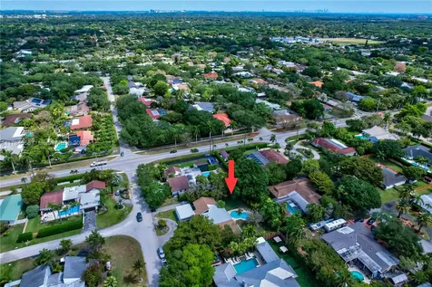 16821 SW 83rd Avenue Palmetto Bay FL 33157