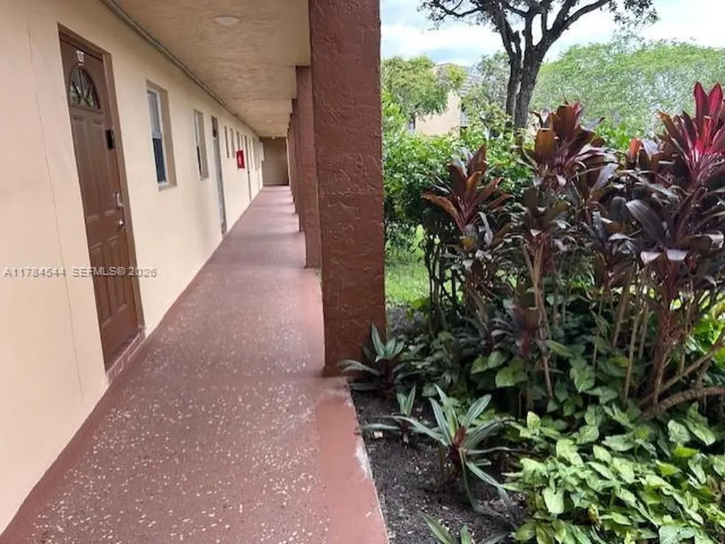 9350 Sunrise Lakes Boulevard Sunrise FL 33322
