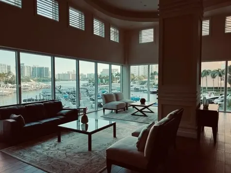 3370 Hidden Bay Drive Aventura FL 33180