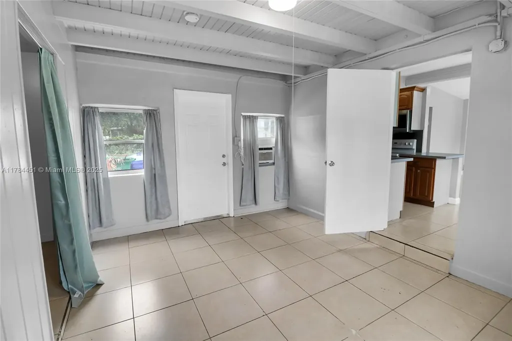 272 NW 30th Terrace Fort Lauderdale FL 33311